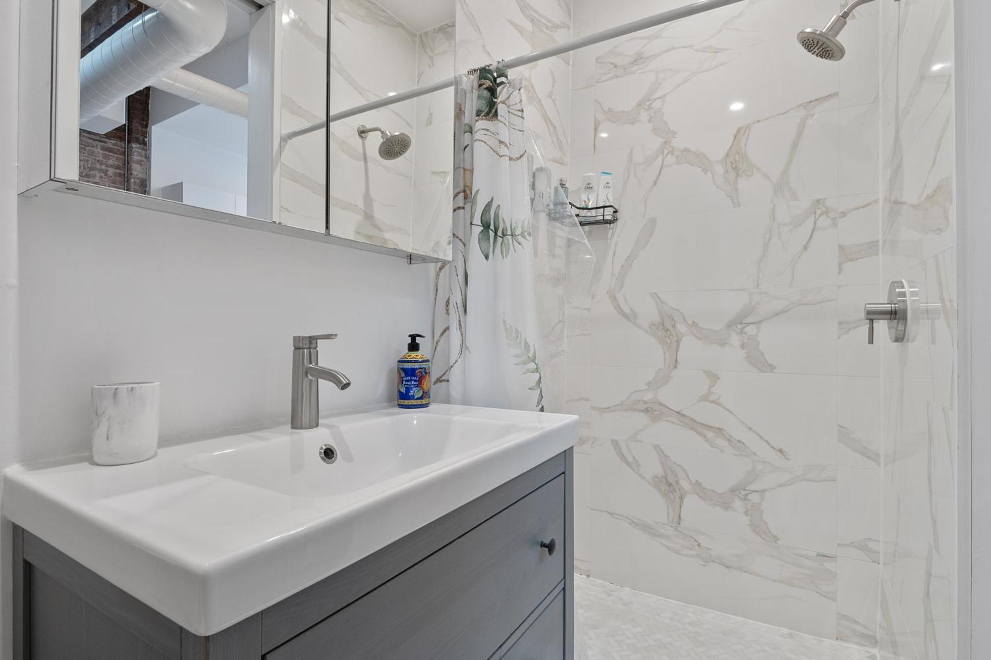 הובוקן Chic Penthouse 15 Minutes From Nyc - Bus Stop At Doorstep מראה חיצוני תמונה