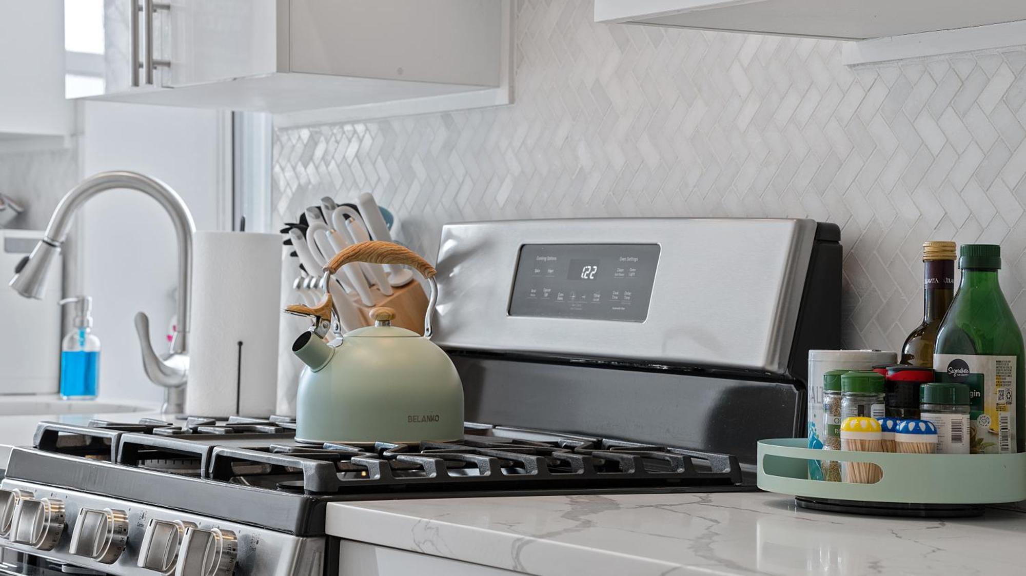 הובוקן Chic Penthouse 15 Minutes From Nyc - Bus Stop At Doorstep מראה חיצוני תמונה