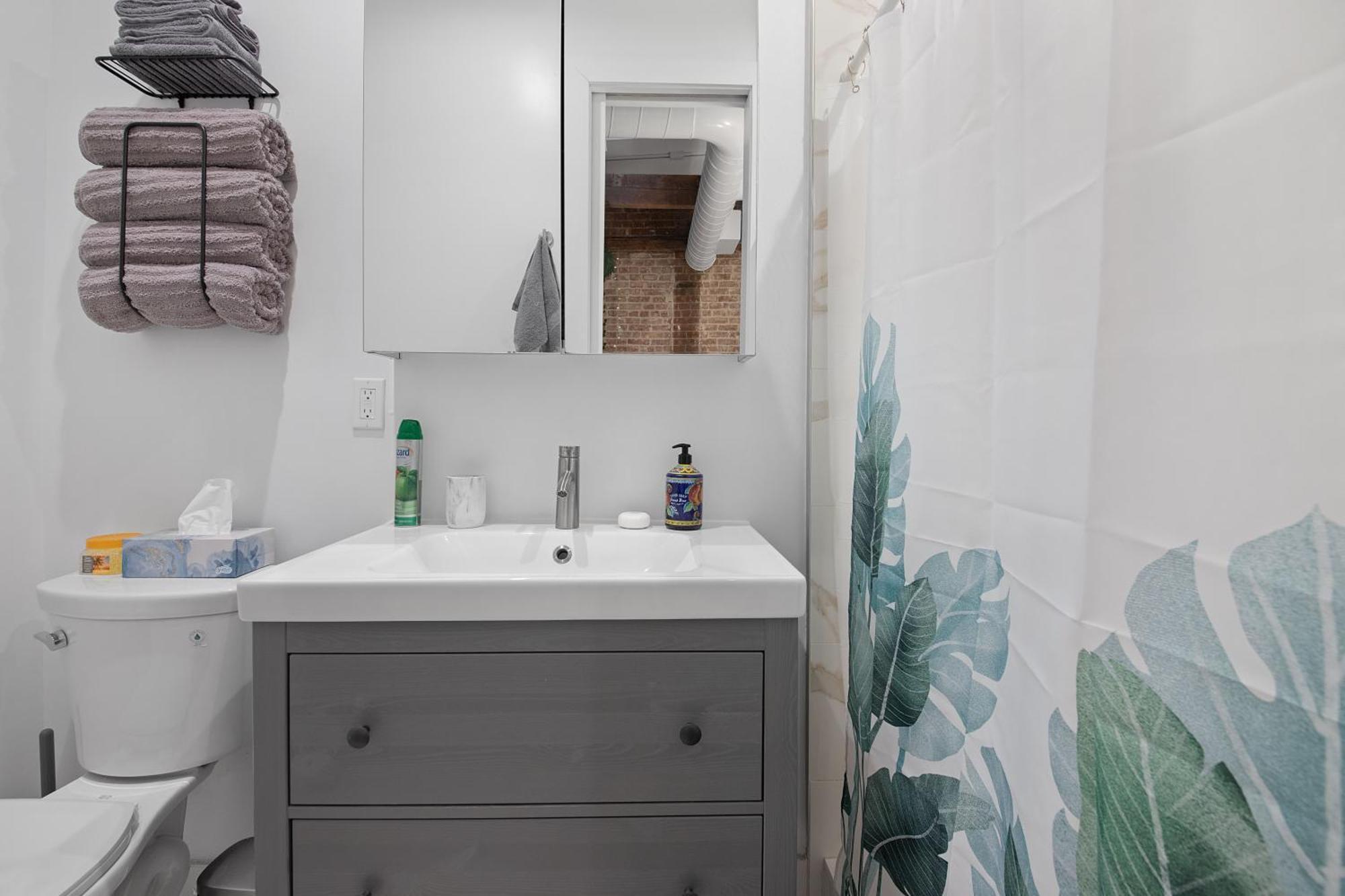הובוקן Chic Penthouse 15 Minutes From Nyc - Bus Stop At Doorstep מראה חיצוני תמונה