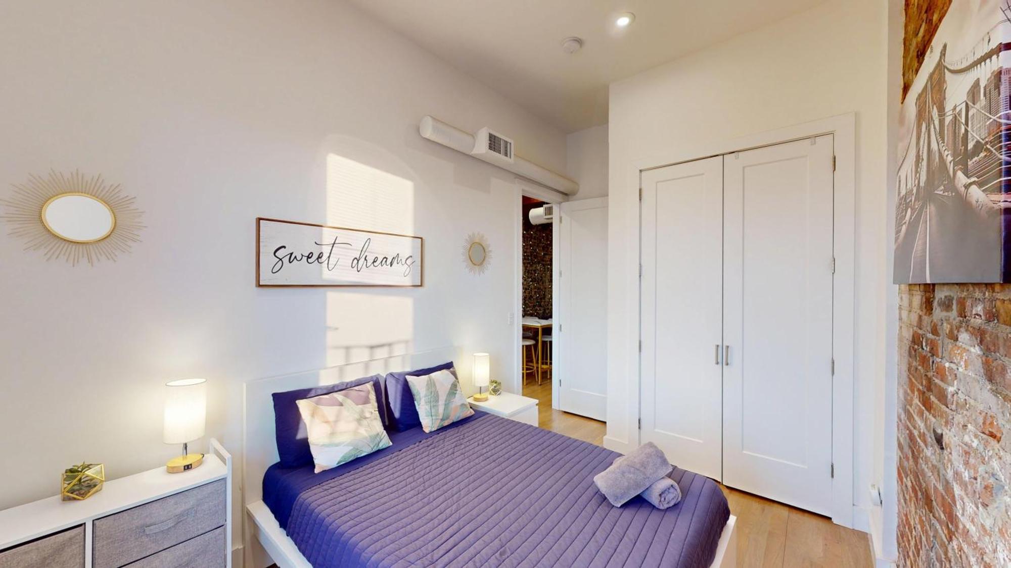 הובוקן Chic Penthouse 15 Minutes From Nyc - Bus Stop At Doorstep מראה חיצוני תמונה